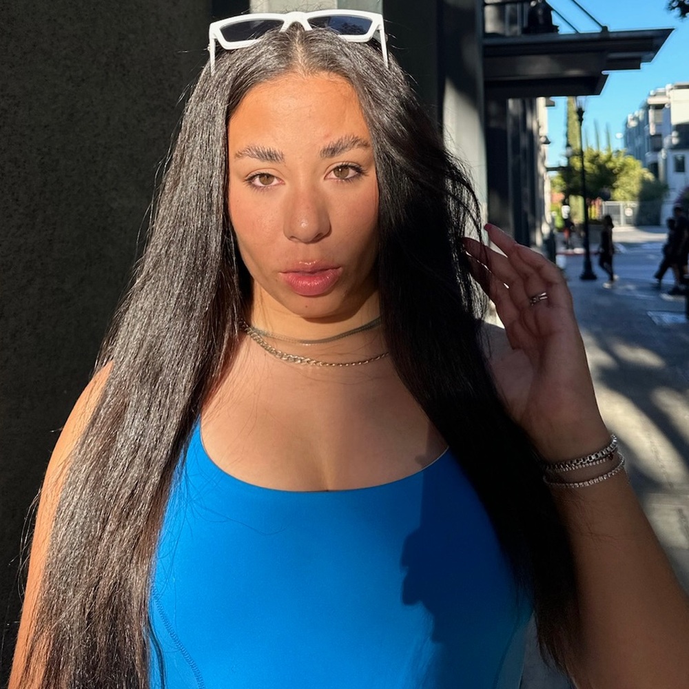 Meet your Posher, Maia